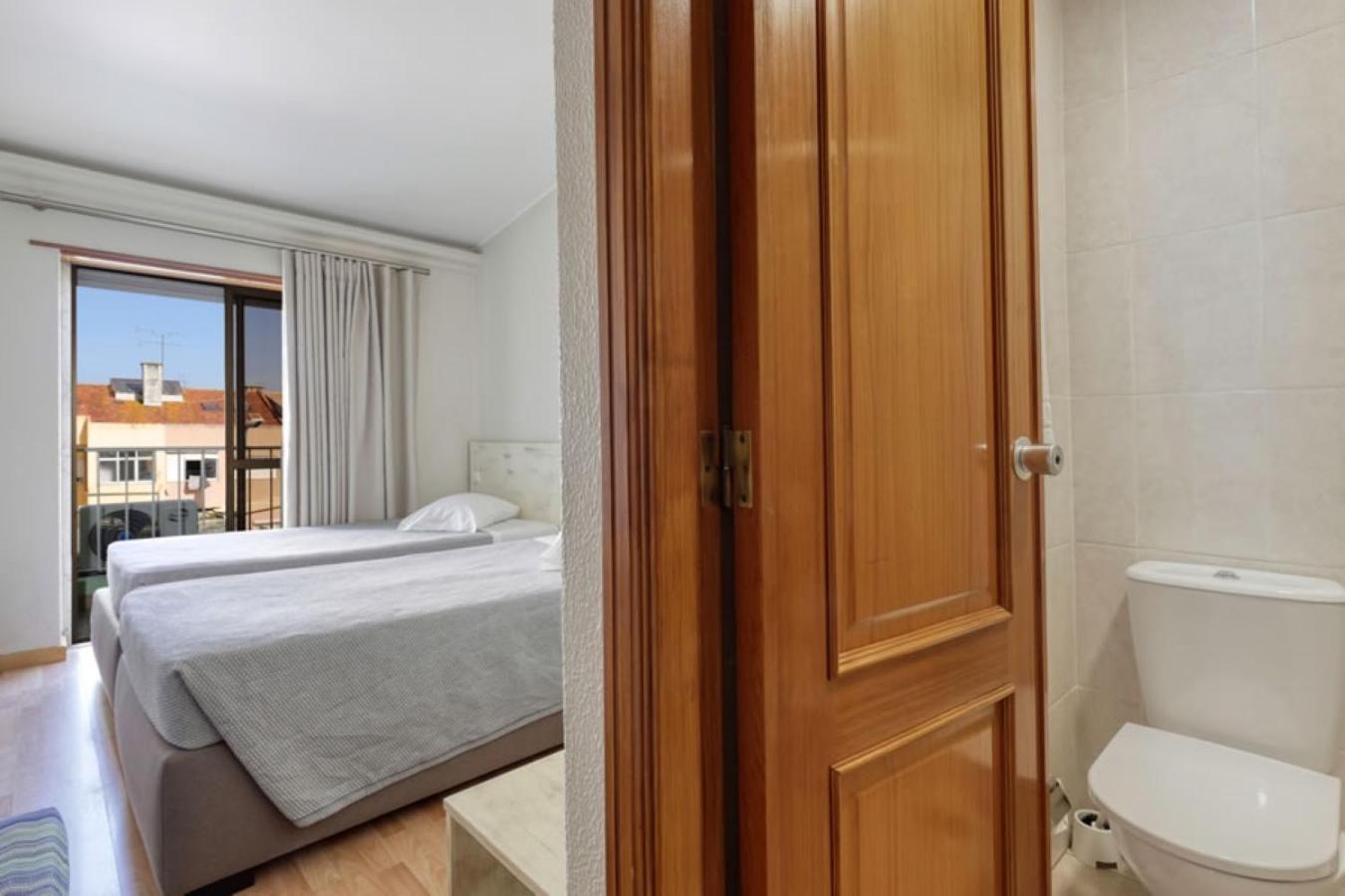 Hotel Nova Cidade อามาโดรา ภายนอก รูปภาพ